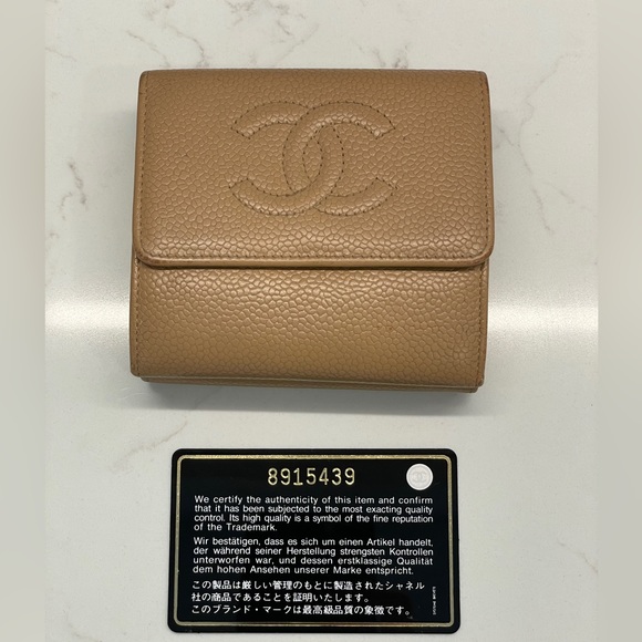 Chanel compact wallet authentic - Picture 12 of 12